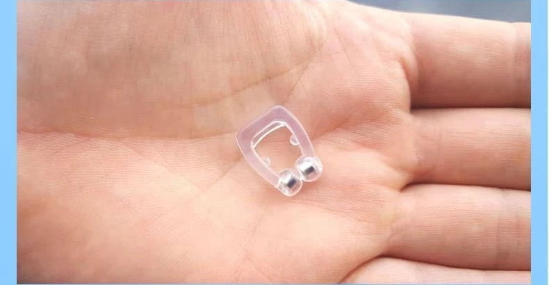 Magnetic Anti-Snoring Nose Clip – Silicone Sleep Aid for Easy Breathing