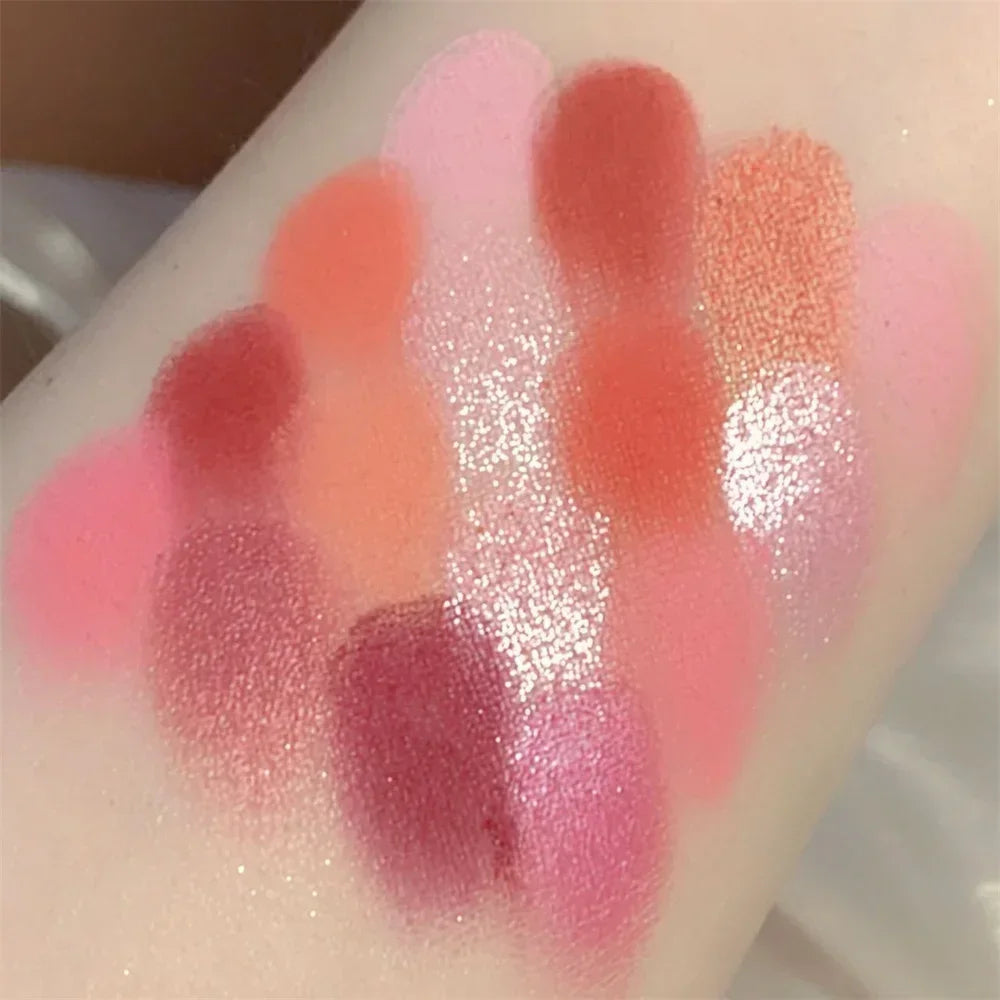 16-Color Matte & Shimmer Eyeshadow Palette – High-Pigment & Waterproof