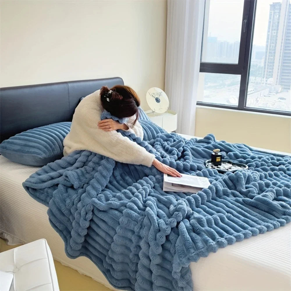 Plush Ribbed Throw Blanket – Soft, Warm & Lightweight for Bed or Sofa