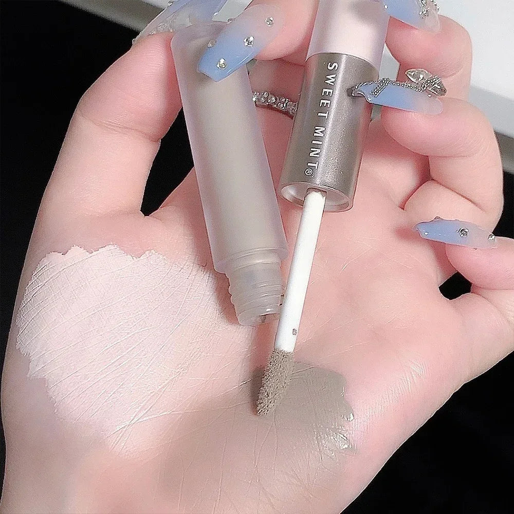 2-in-1 Matte Contour & Highlighter Stick – Double-Ended Cream Bronzer