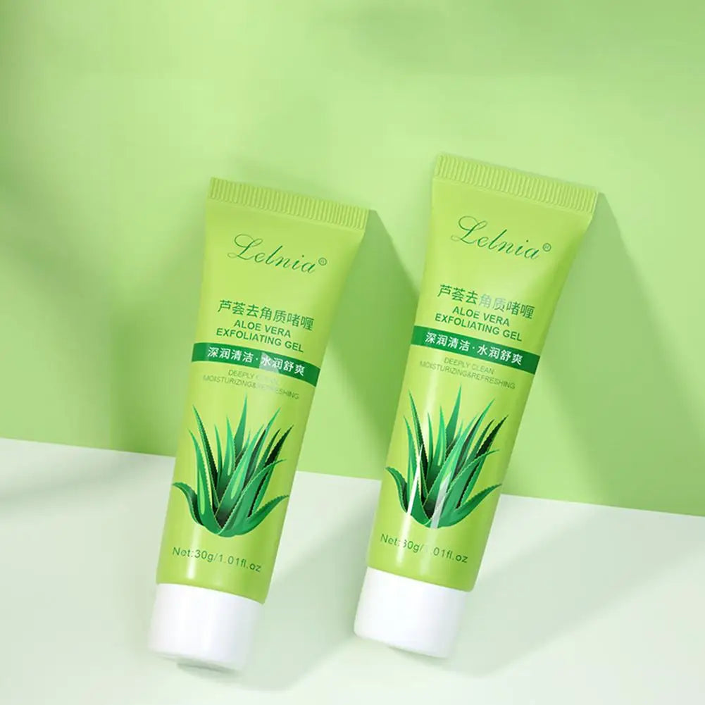 Aloe Vera Exfoliating Gel – Blackhead Remover & Pore Minimizer (30g–100g)